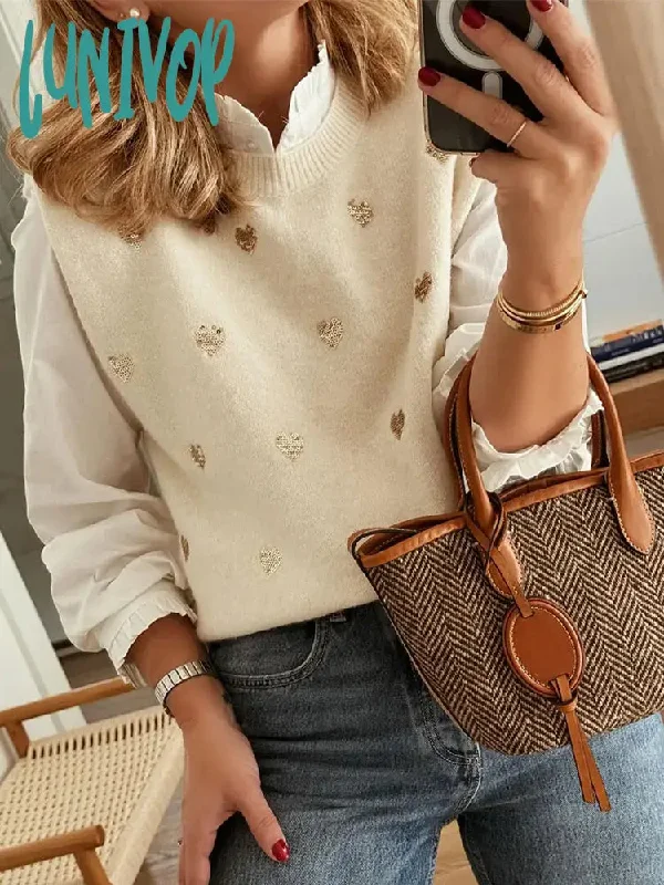 Lunivop Sweet Heart Shape Sequin Knitted Vest Women Fashion Loose O Neck Sleeveless Sweater 2024 Chic Casual Ladies Shiny Party Knitwear