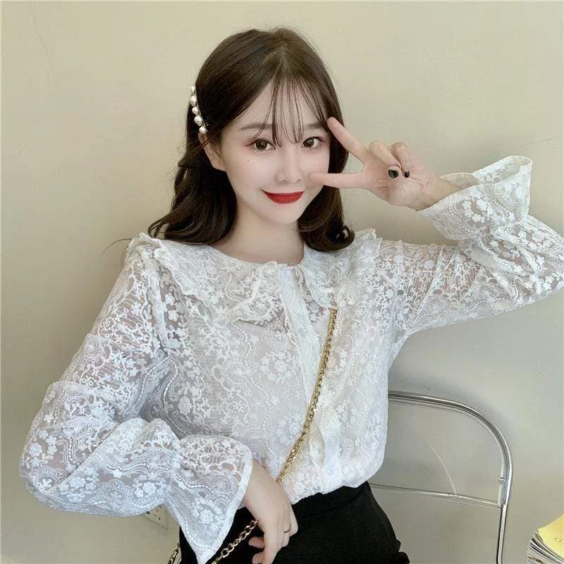 Women's Lace Hollow Hook Flower Shirt